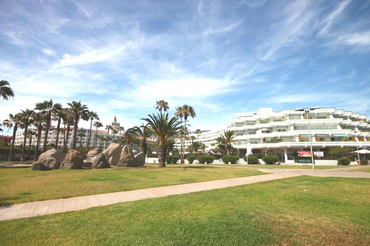 Luxury Studio In Beachfront Complex In El Duque Area, Costa Adeje Екстер'єр фото